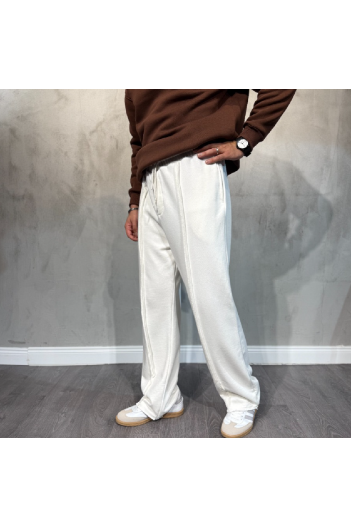 Şerit Detaylı Baggy eşofman Şerit Detaylı Baggy eşofman