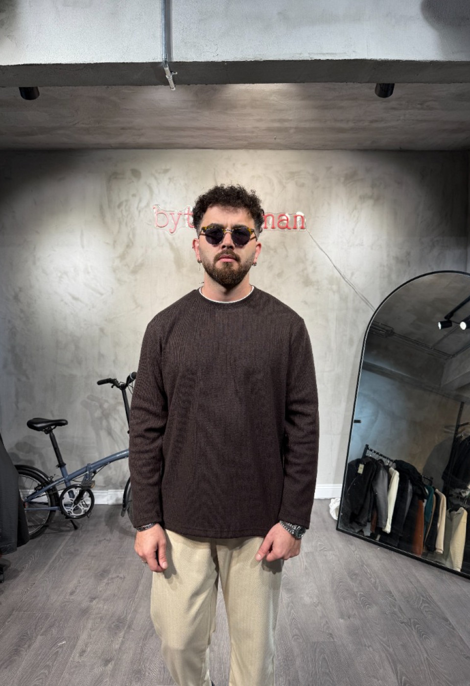 Katmanlı Yaka Triko Kazak