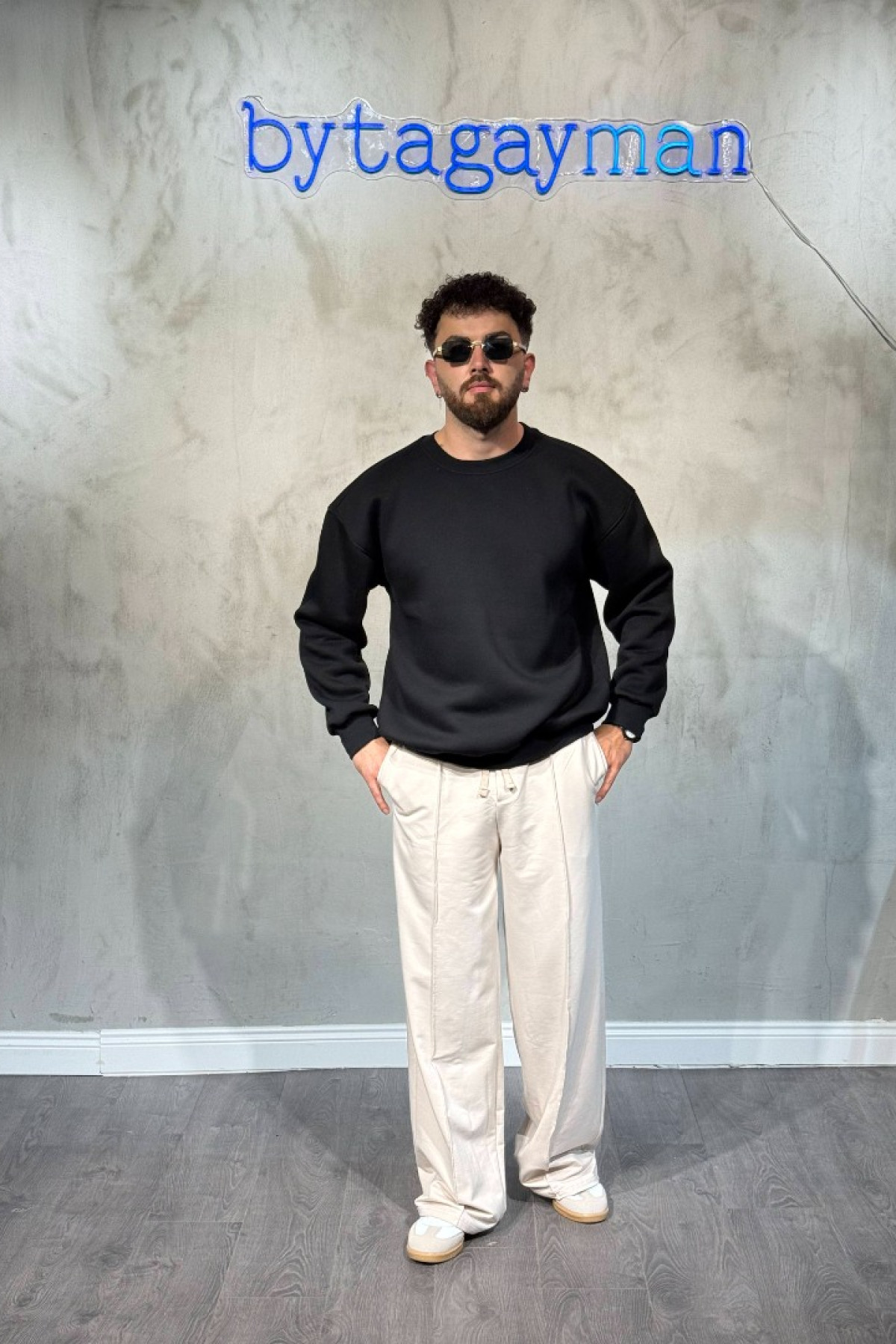 Siyah 3’iplik Sweatshirt Siyah 3’iplik Sweatshirt