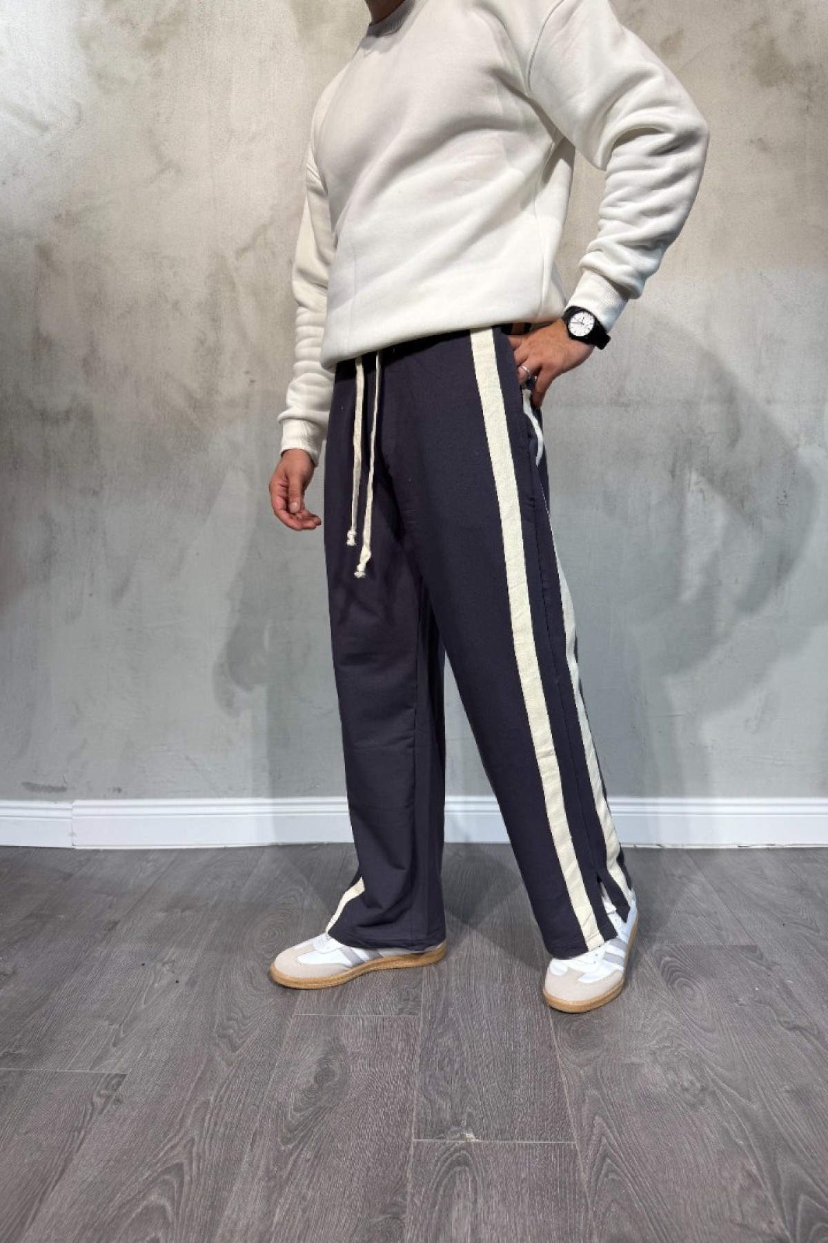 Çift Şerit Detaylı Laci Eşofman