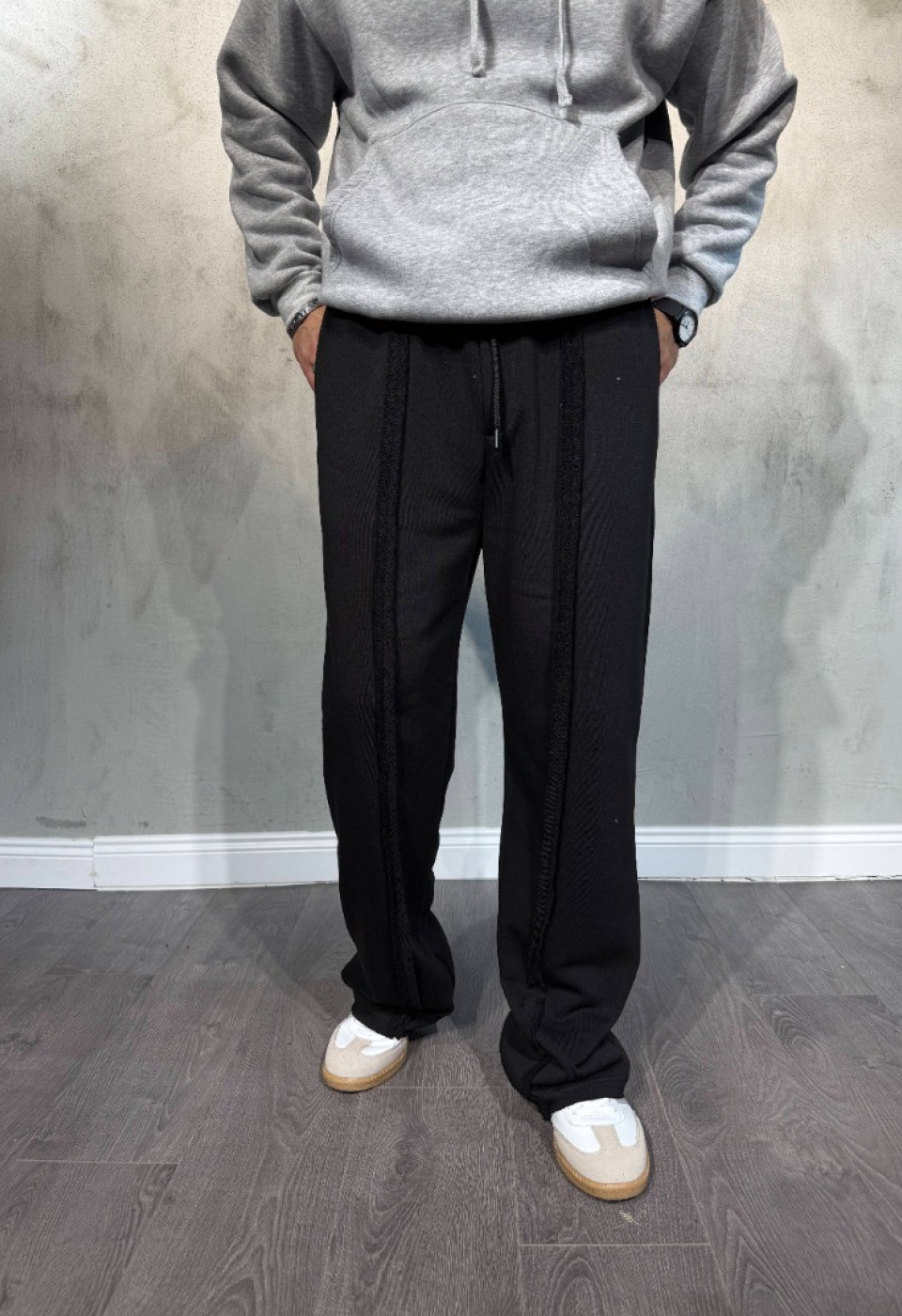 Şerit Detaylı Baggy Eşofman