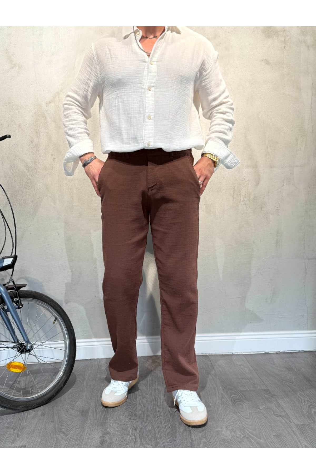 Siyah Dokulu Kumaş Pantolon Siyah Dokulu Kumaş Pantolon