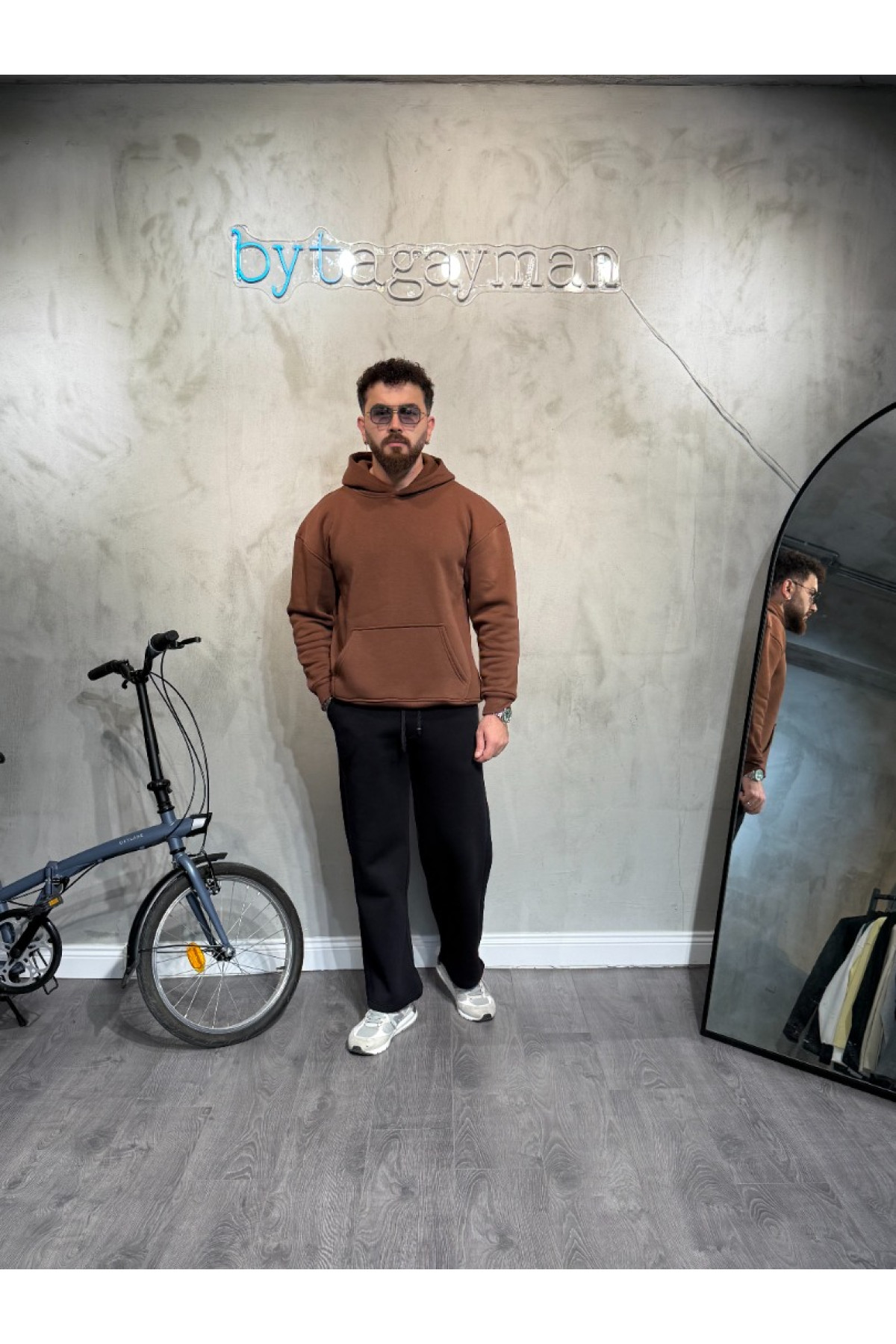 3’İplik Kapüşonlu Kahve Sweatshirt 3’İplik Kapüşonlu Kahve Sweatshirt