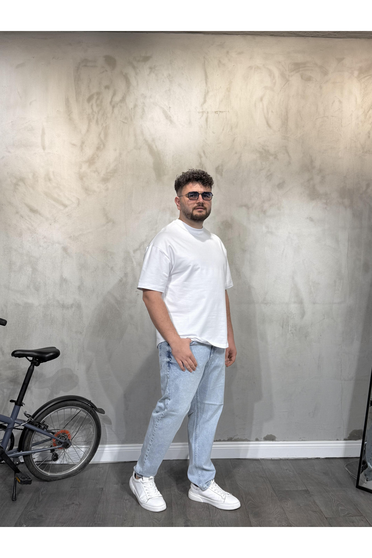 Beyaz Oversize T-Shirt