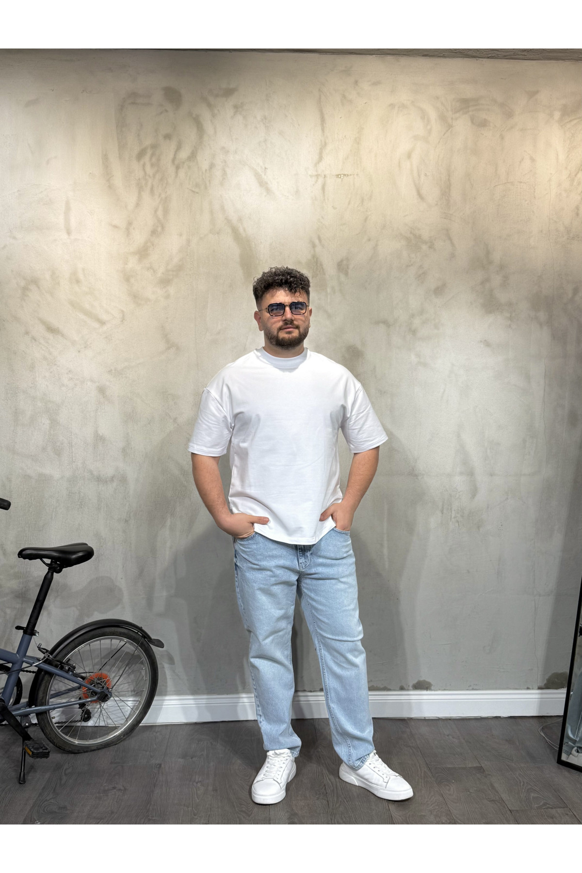 Beyaz Oversize T-Shirt